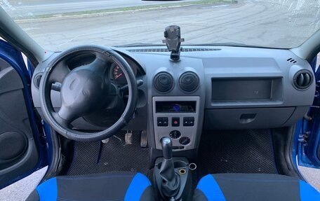 Renault Logan I, 2005 год, 150 000 рублей, 21 фотография