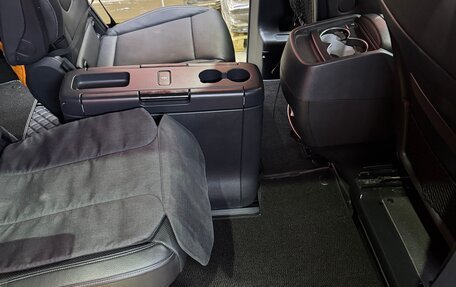 Mercedes-Benz V-Класс, 2019 год, 7 000 000 рублей, 8 фотография