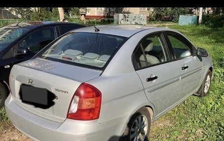 Hyundai Verna II, 2007 год, 550 000 рублей, 2 фотография