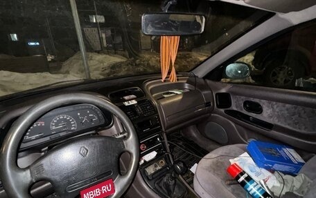 Renault Laguna II, 1994 год, 150 000 рублей, 1 фотография