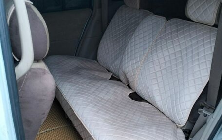 Nissan Liberty, 2001 год, 400 000 рублей, 9 фотография