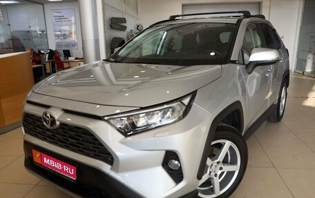Toyota RAV4, 2020 год, 3 550 000 рублей, 1 фотография