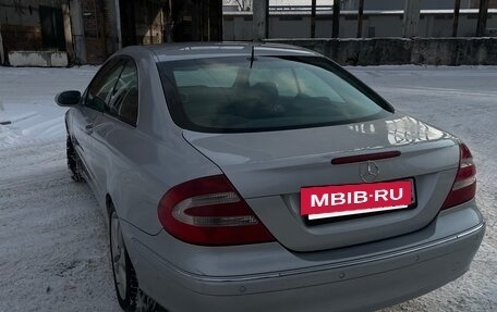 Mercedes-Benz CLK-Класс, 2003 год, 650 000 рублей, 2 фотография