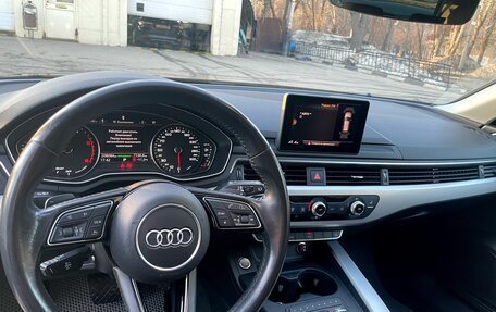 Audi A4, 2019 год, 2 500 000 рублей, 15 фотография