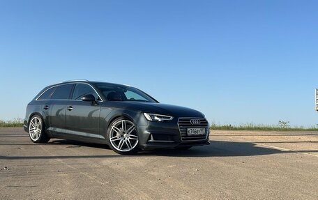 Audi A4, 2019 год, 2 500 000 рублей, 8 фотография