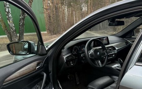 BMW 5 серия, 2018 год, 3 350 000 рублей, 14 фотография