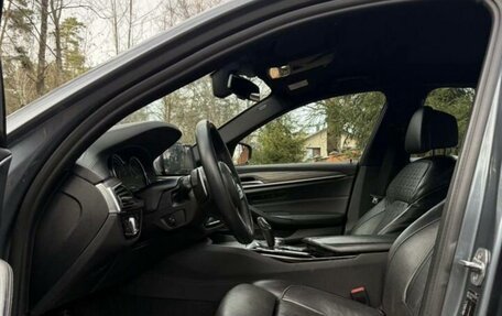 BMW 5 серия, 2018 год, 3 350 000 рублей, 9 фотография