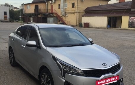 KIA Rio IV, 2020 год, 1 950 000 рублей, 2 фотография