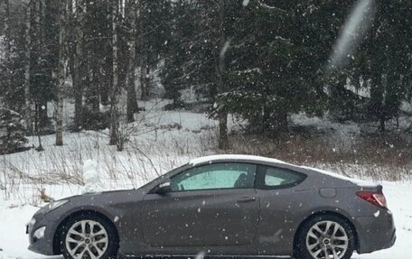 Hyundai Genesis Coupe I рестайлинг, 2013 год, 1 499 999 рублей, 3 фотография