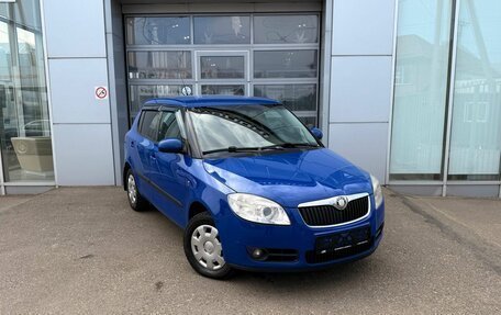 Skoda Fabia II, 2010 год, 550 000 рублей, 3 фотография