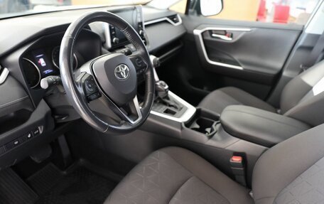 Toyota RAV4, 2020 год, 3 550 000 рублей, 14 фотография