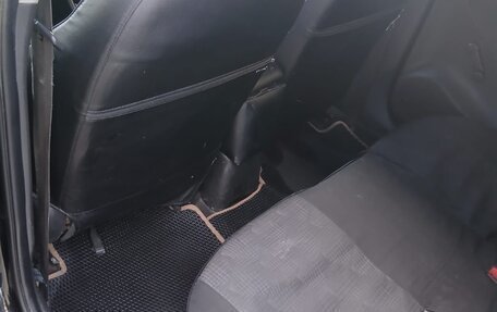 Hyundai Solaris II рестайлинг, 2013 год, 750 000 рублей, 17 фотография