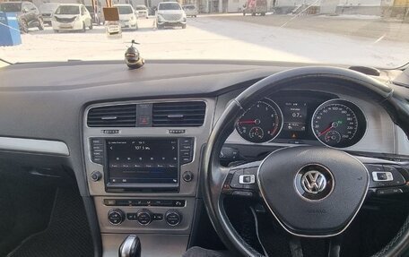 Volkswagen Golf VII, 2017 год, 975 000 рублей, 11 фотография