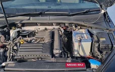 Volkswagen Golf VII, 2017 год, 975 000 рублей, 3 фотография