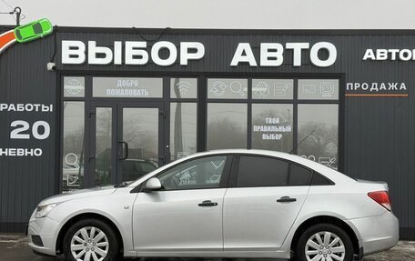 Chevrolet Cruze II, 2011 год, 635 000 рублей, 4 фотография