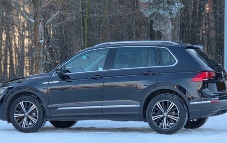 Volkswagen Tiguan II, 2021 год, 2 300 000 рублей, 15 фотография