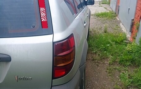 Pontiac Vibe II, 2003 год, 490 000 рублей, 8 фотография