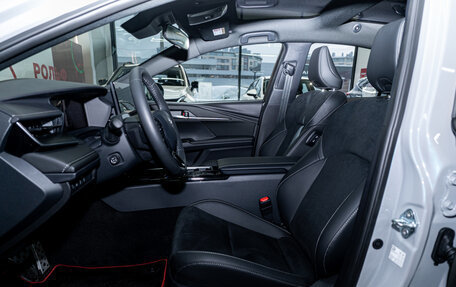 Toyota Camry, 2025 год, 5 390 000 рублей, 12 фотография