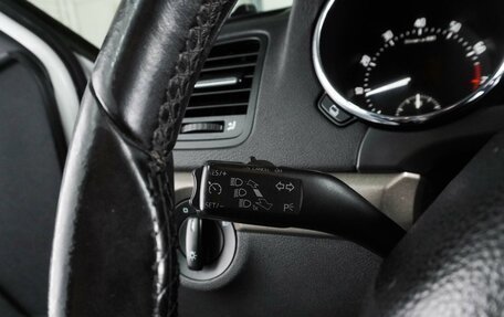 Skoda Yeti I рестайлинг, 2017 год, 1 399 000 рублей, 13 фотография