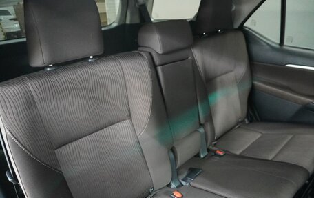 Toyota Fortuner II, 2018 год, 4 000 000 рублей, 13 фотография