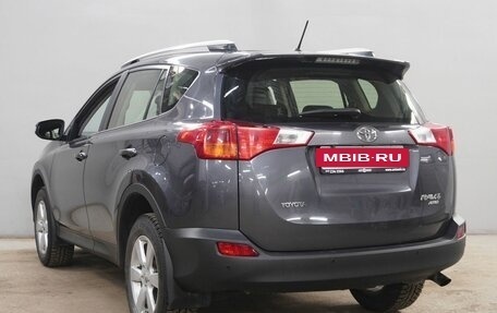 Toyota RAV4, 2014 год, 2 000 000 рублей, 7 фотография