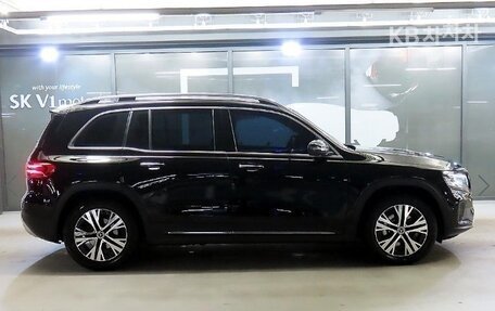 Mercedes-Benz GLB, 2022 год, 3 190 000 рублей, 3 фотография