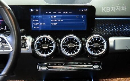 Mercedes-Benz GLB, 2022 год, 3 190 000 рублей, 14 фотография