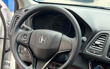 Honda Vezel, 2020 год, 1 470 000 рублей, 7 фотография