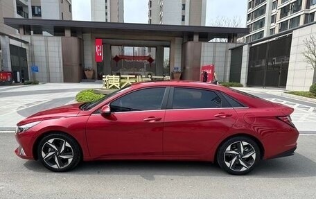 Hyundai Elantra, 2022 год, 1 496 000 рублей, 3 фотография