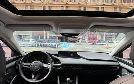 Mazda 3, 2022 год, 1 690 000 рублей, 6 фотография