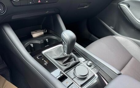 Mazda 3, 2022 год, 1 690 000 рублей, 19 фотография