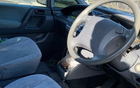 Toyota Estima III рестайлинг -2, 1999 год, 300 000 рублей, 14 фотография