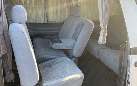 Toyota Estima III рестайлинг -2, 1999 год, 300 000 рублей, 12 фотография