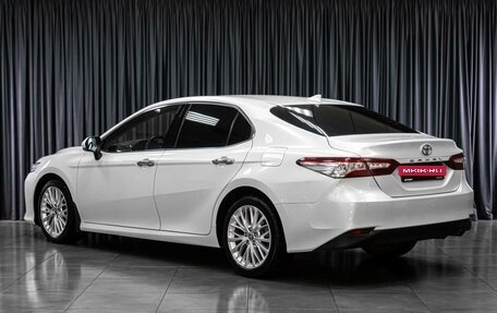 Toyota Camry, 2021 год, 3 049 000 рублей, 2 фотография