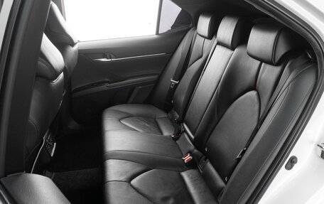 Toyota Camry, 2021 год, 3 049 000 рублей, 14 фотография