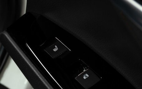 Toyota Camry, 2021 год, 3 049 000 рублей, 19 фотография