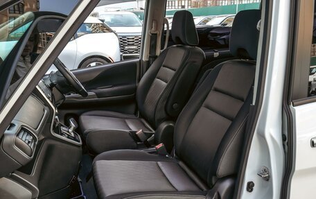 Nissan Serena IV, 2018 год, 2 100 000 рублей, 8 фотография