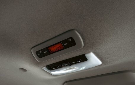 Nissan Serena IV, 2018 год, 2 100 000 рублей, 24 фотография