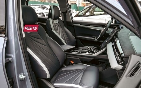 Geely Atlas, 2023 год, 2 950 000 рублей, 8 фотография