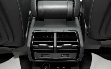 Audi Q3, 2023 год, 2 350 000 рублей, 16 фотография
