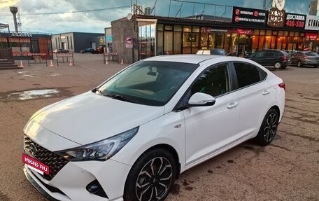 Hyundai Solaris II рестайлинг, 2021 год, 1 380 000 рублей, 2 фотография