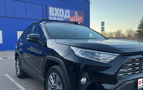 Toyota RAV4, 2022 год, 4 150 000 рублей, 2 фотография