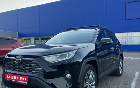 Toyota RAV4, 2022 год, 4 150 000 рублей, 7 фотография