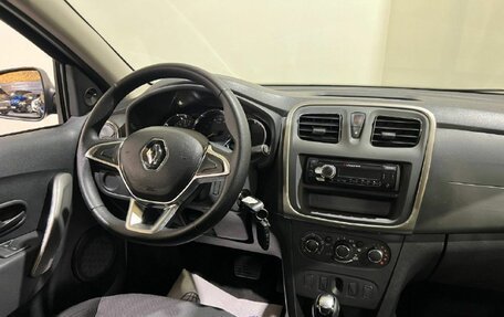 Renault Logan II, 2021 год, 900 000 рублей, 11 фотография