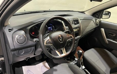 Renault Logan II, 2021 год, 900 000 рублей, 10 фотография