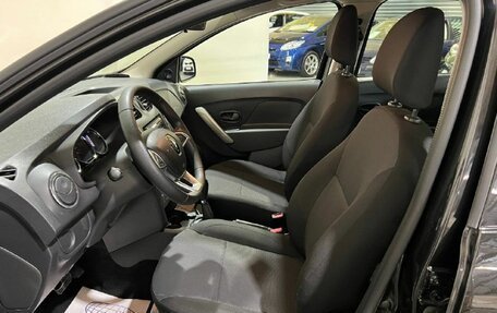 Renault Logan II, 2021 год, 900 000 рублей, 9 фотография