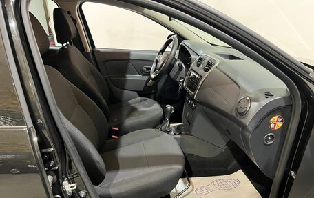 Renault Logan II, 2021 год, 900 000 рублей, 14 фотография