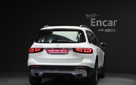 Mercedes-Benz GLB, 2022 год, 3 660 000 рублей, 4 фотография