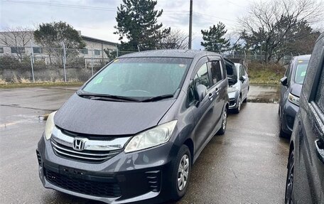 Honda Freed I, 2015 год, 785 000 рублей, 3 фотография