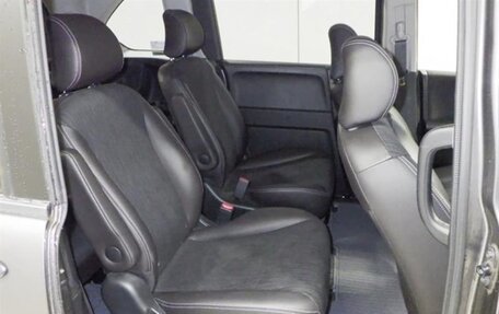 Honda Freed I, 2015 год, 785 000 рублей, 39 фотография